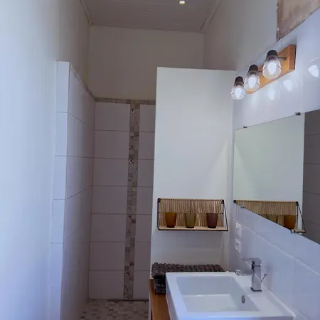 Spa, Elegance Et Charme Au Coeur Des Vignes - Piscine&spa Decoration Artisanale Holiday home *