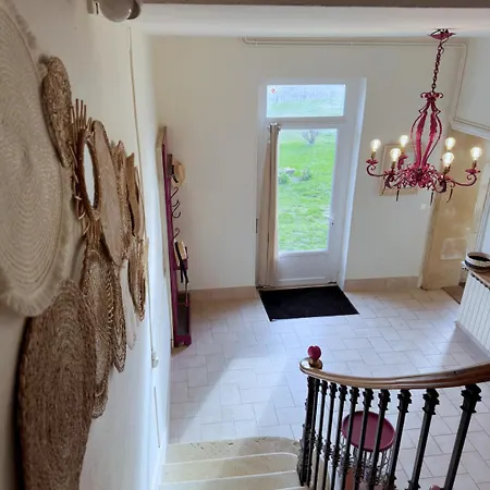 Holiday home Spa, Elegance Et Charme Au Coeur Des Vignes - Piscine&spa Decoration Artisanale *